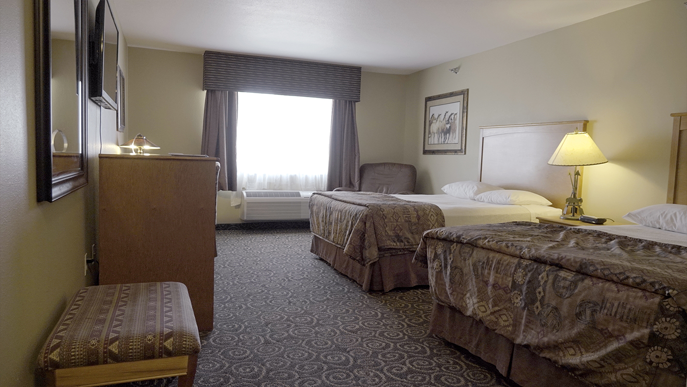 2 bed hotel room at Prairie Wind Casino & Hotel
